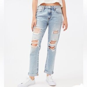 Aeropostale Boyfriend light wash blue distressed denim size 0 reg